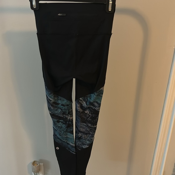 Lululemon running leggings size 2 multicolored - Picture 2 of 6